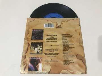 Bon Jovi – Wanted Dead Or Alive