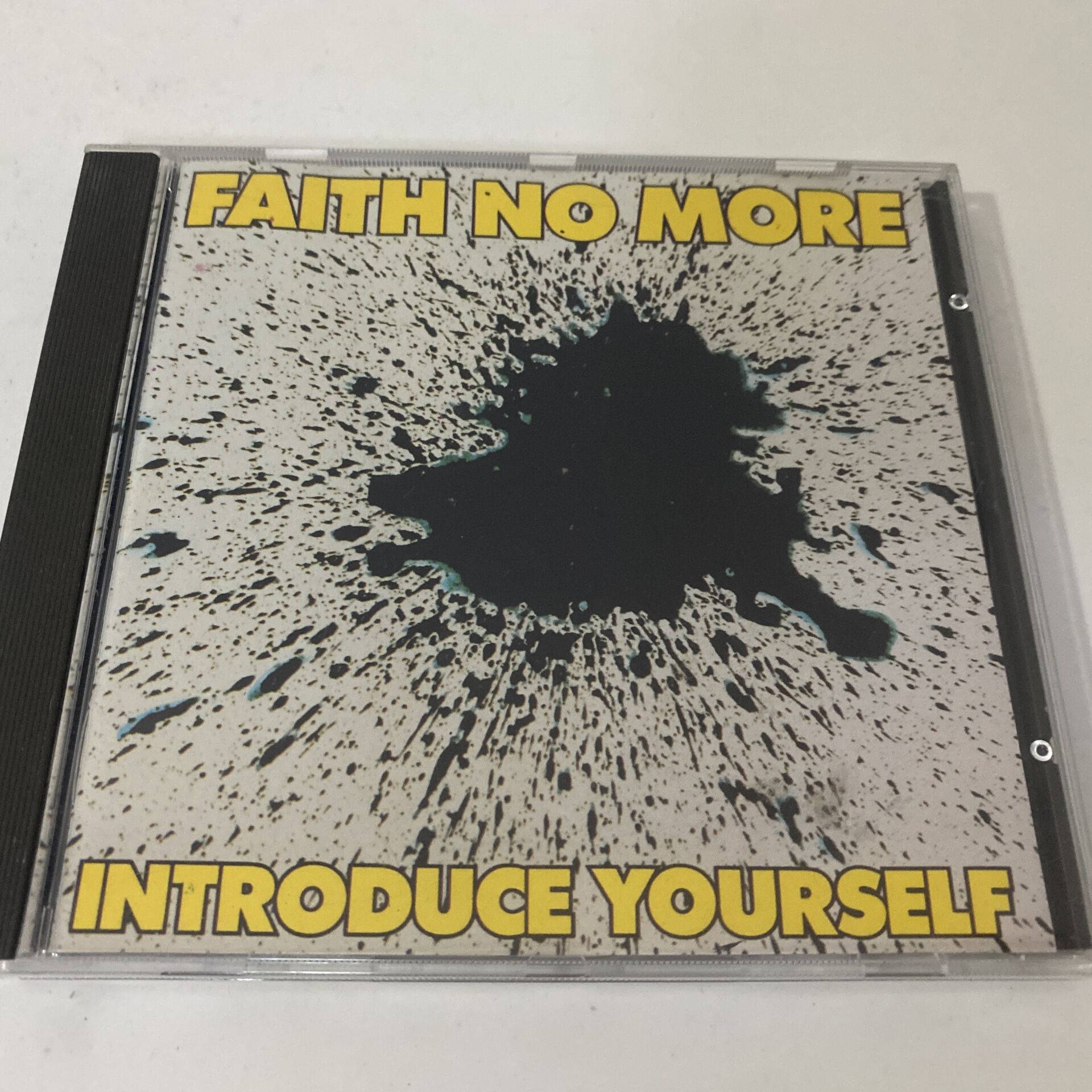 Faith No More – Introduce Yourself