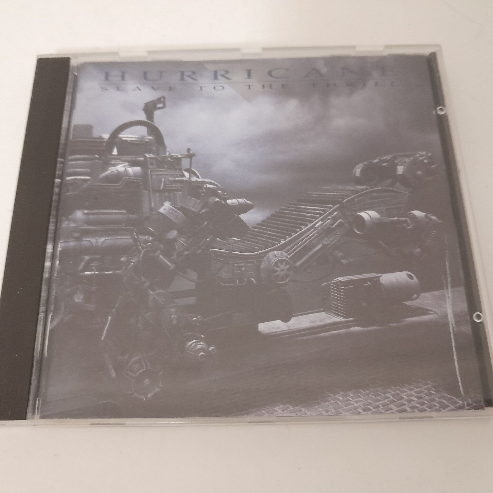 Hurricane – Slave To The Thrill