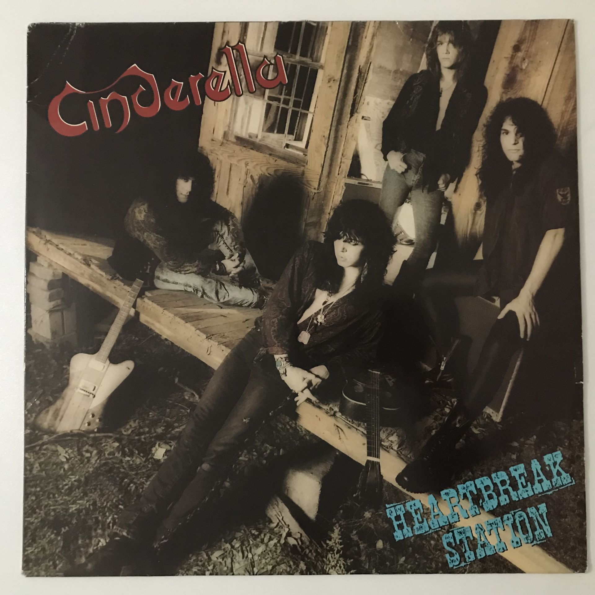 Cinderella – Heartbreak Station
