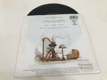 Queen – The Show Must Go On