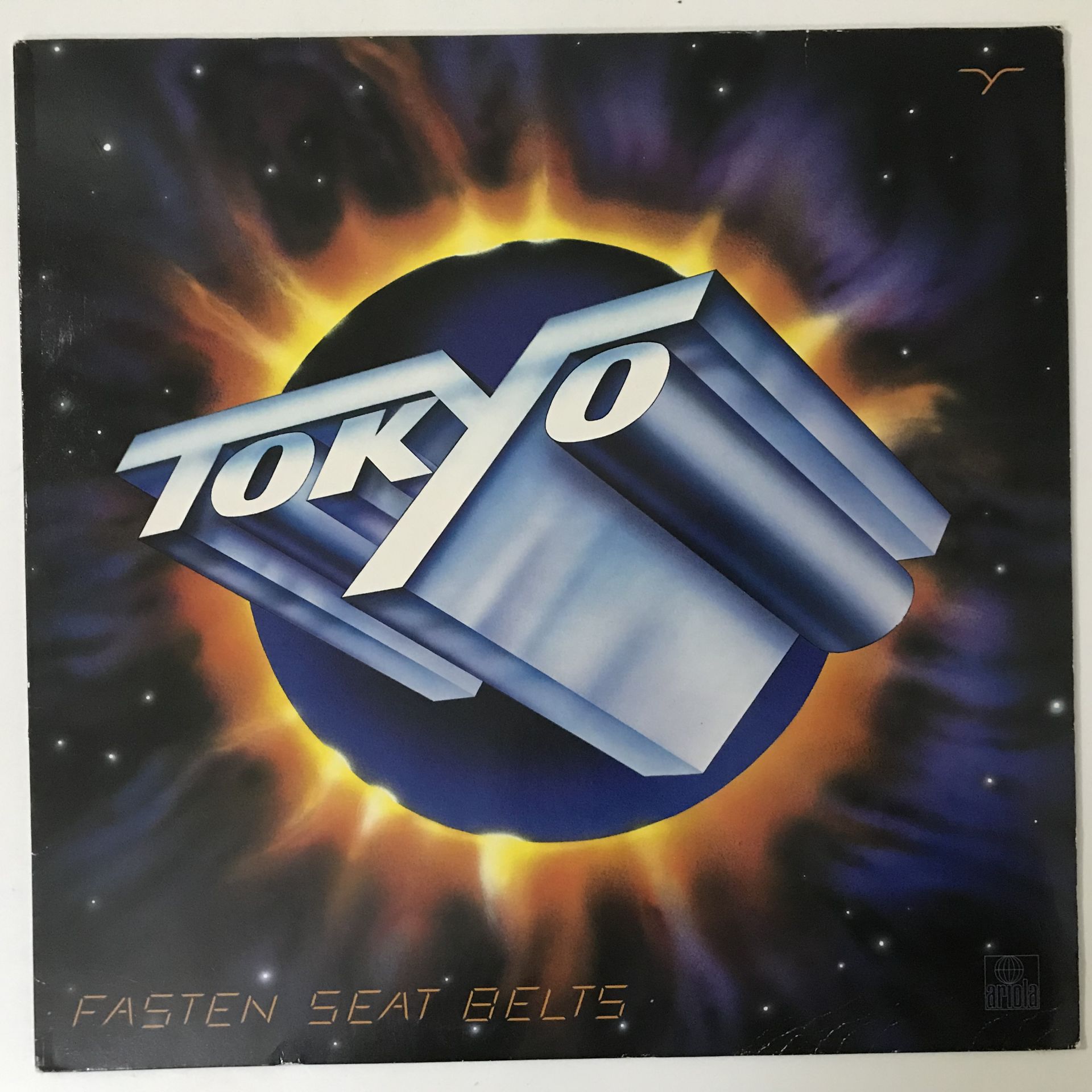 Tokyo – Fasten Seat Belts (Posterli)
