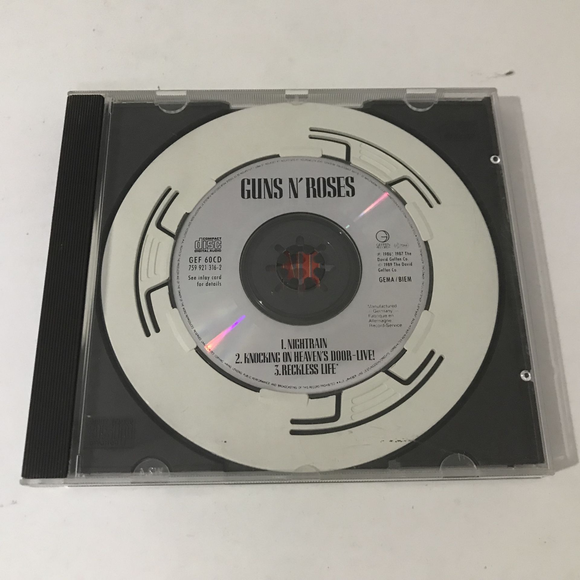 Guns N' Roses – Nightrain