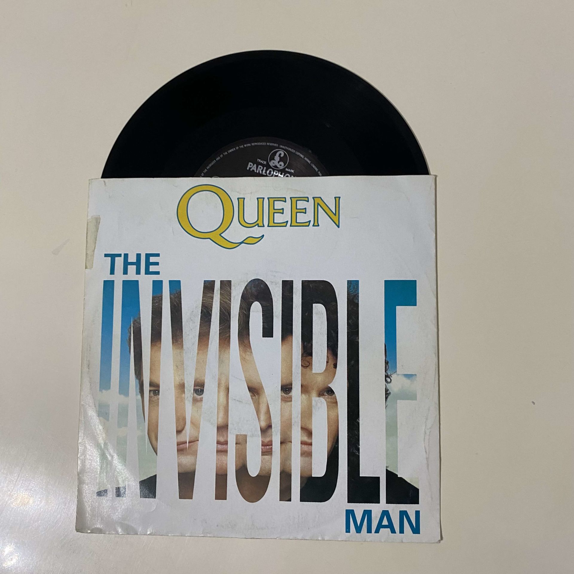 Queen – The Invisible Man