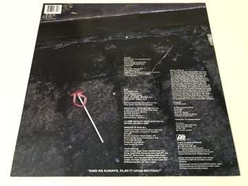 Twisted Sister ‎– Love Is For Suckers
