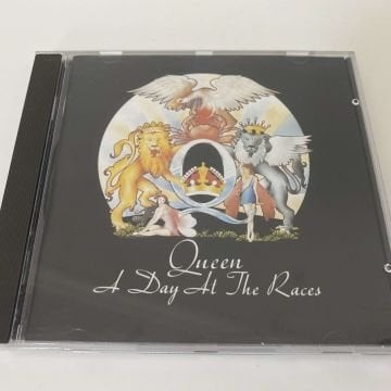 Queen – A Day At The Races