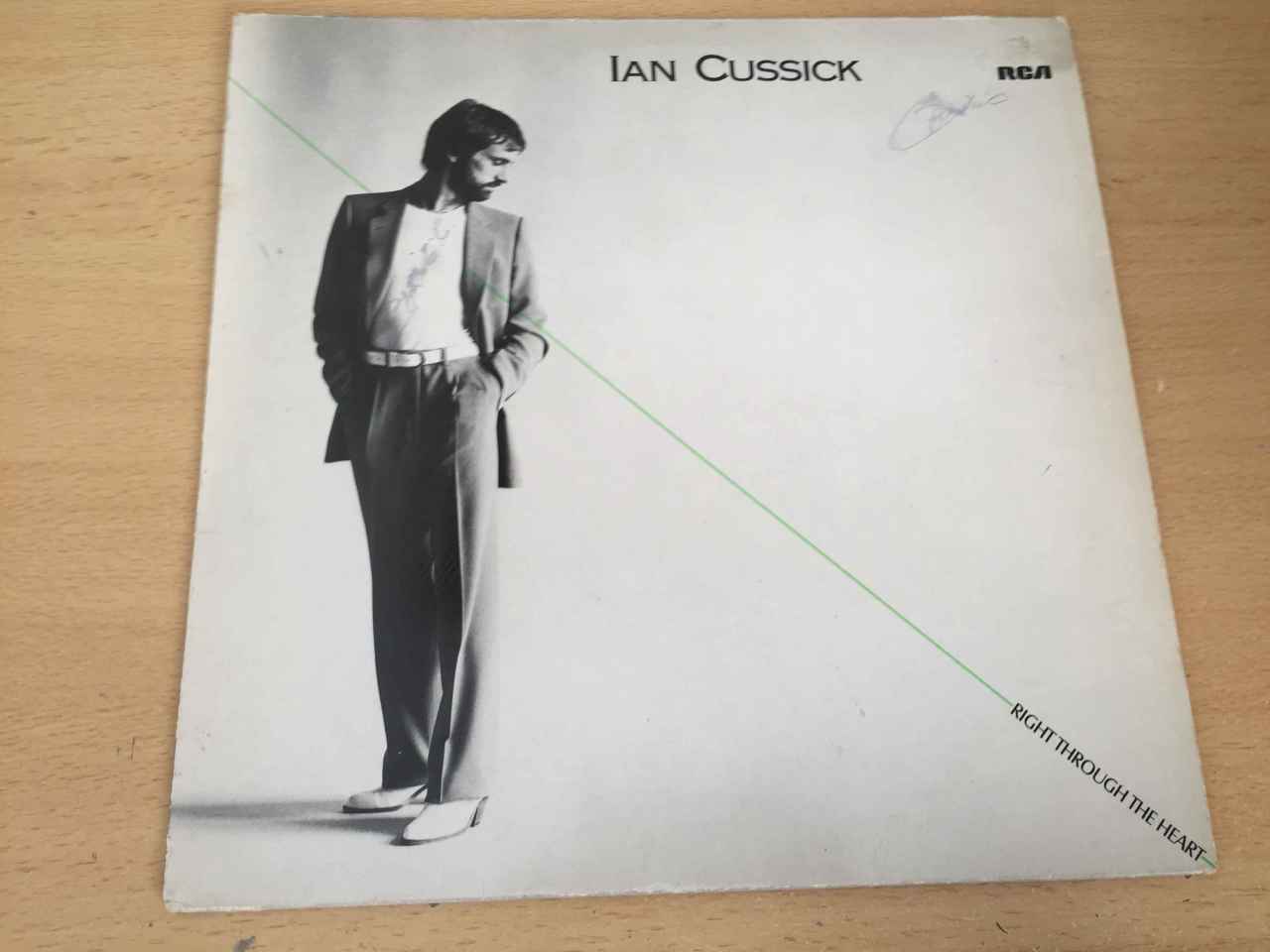 Ian Cussick ‎– Right Through The Heart