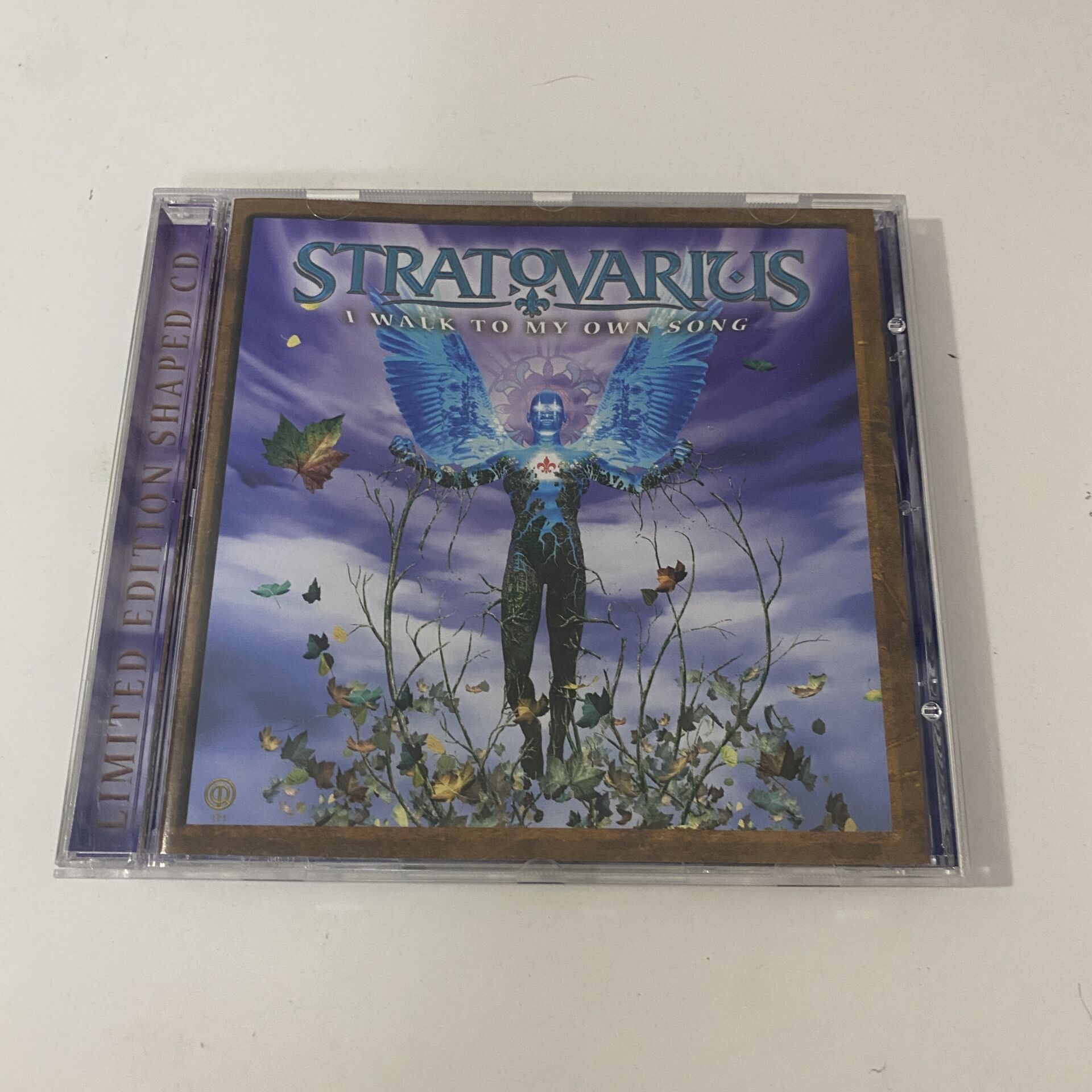 Stratovarius – I Walk To My Own Song