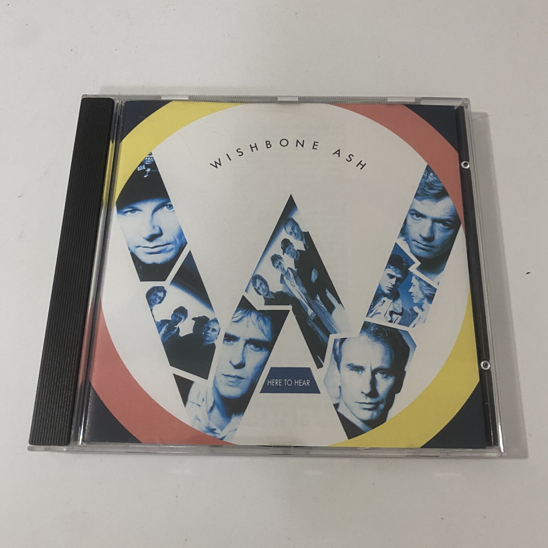 Wishbone Ash – Here To Hear