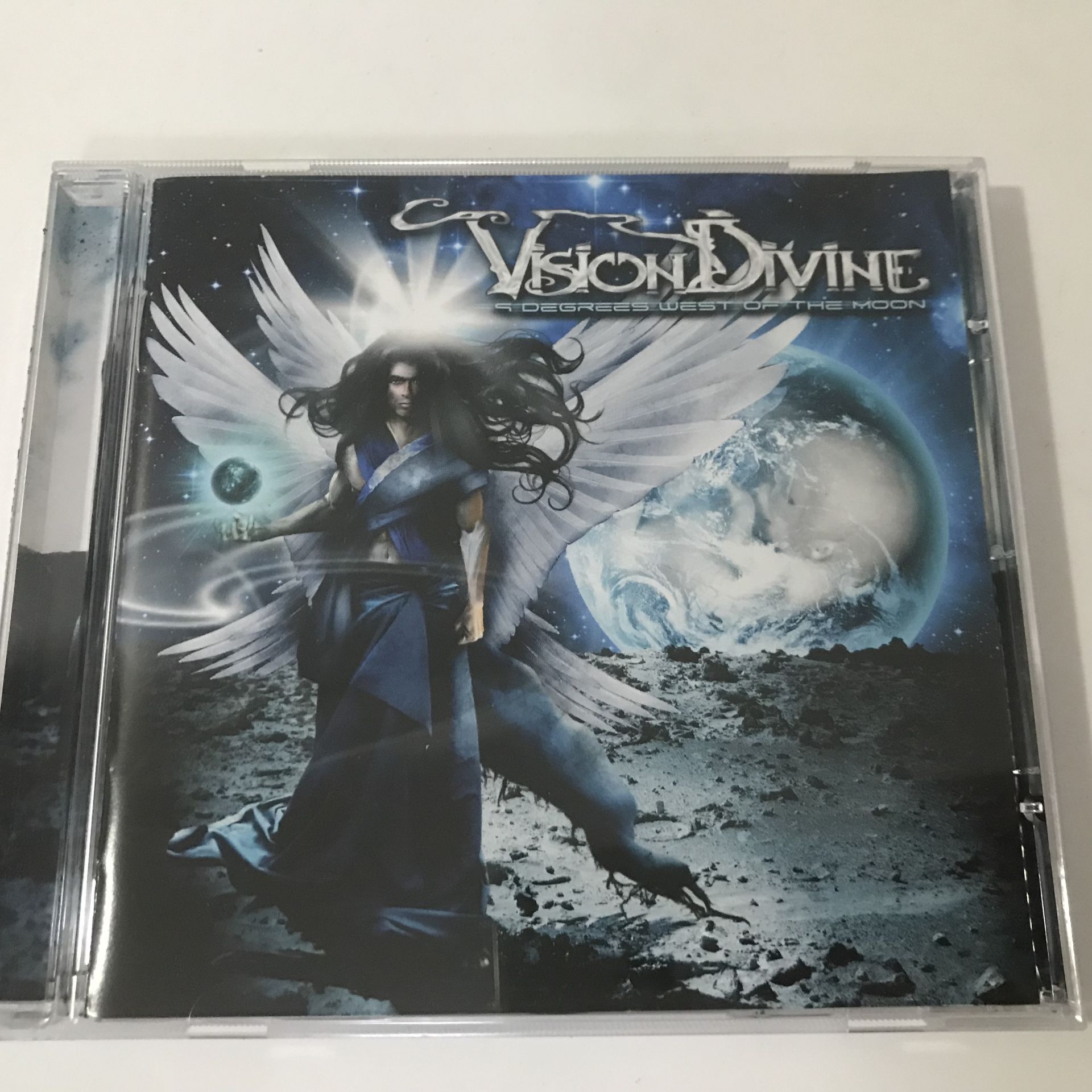 Vision Divine – 9 Degrees West Of The Moon