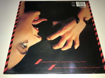 Treat ‎– Scratch And Bite