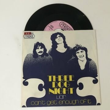 Three Dog Night – Liar