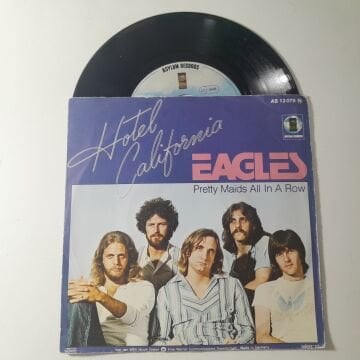 Eagles – Hotel California