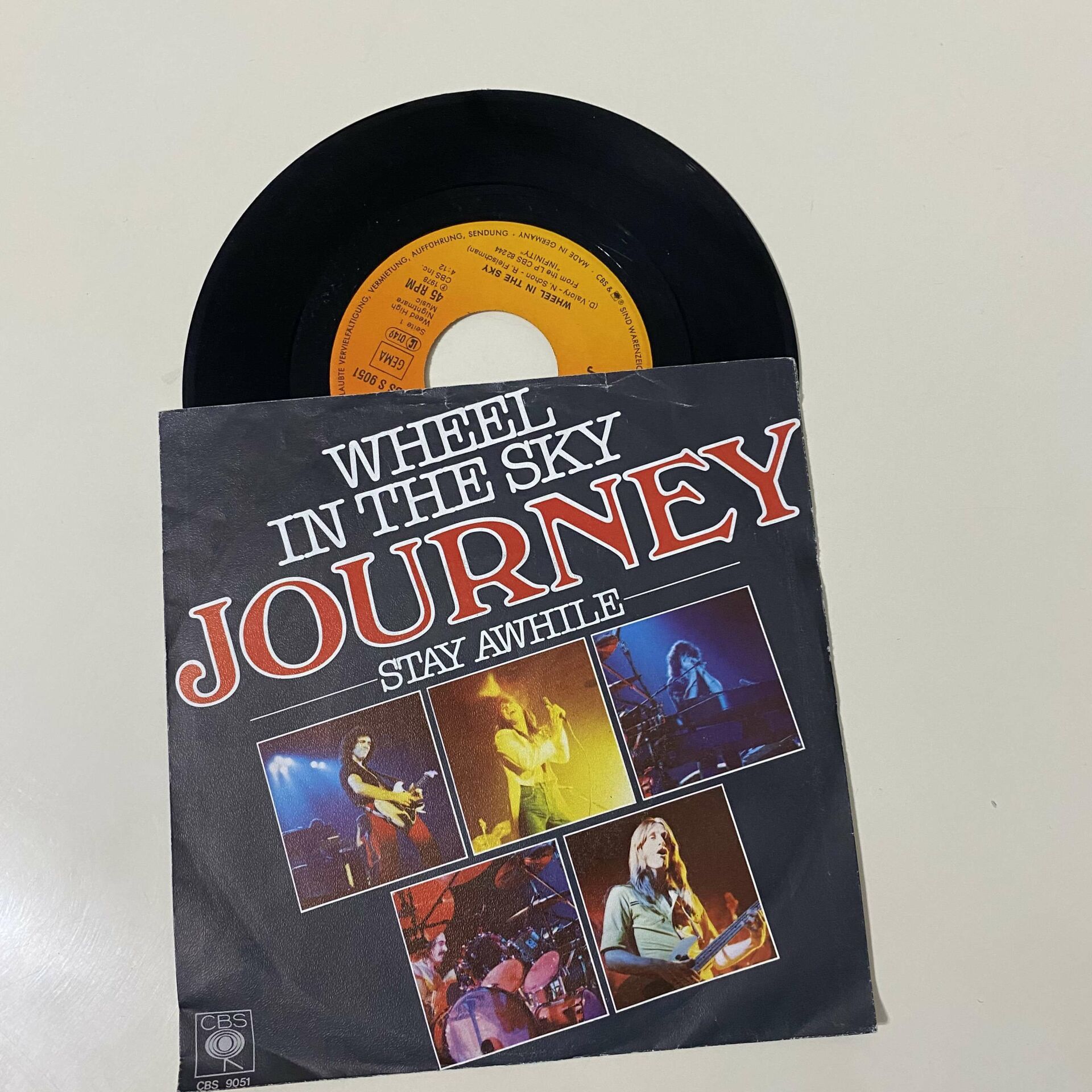 Journey ‎– Wheel In The Sky