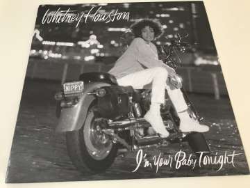 Whitney Houston – I'm Your Baby Tonight