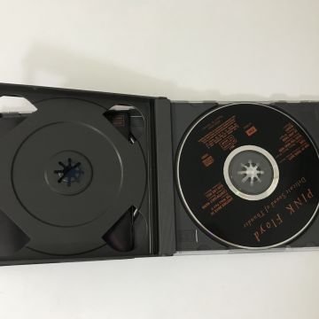 Pink Floyd ‎– Delicate Sound Of Thunder 2 CD