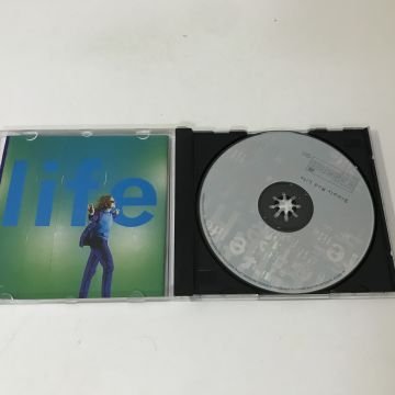 Simply Red – Life