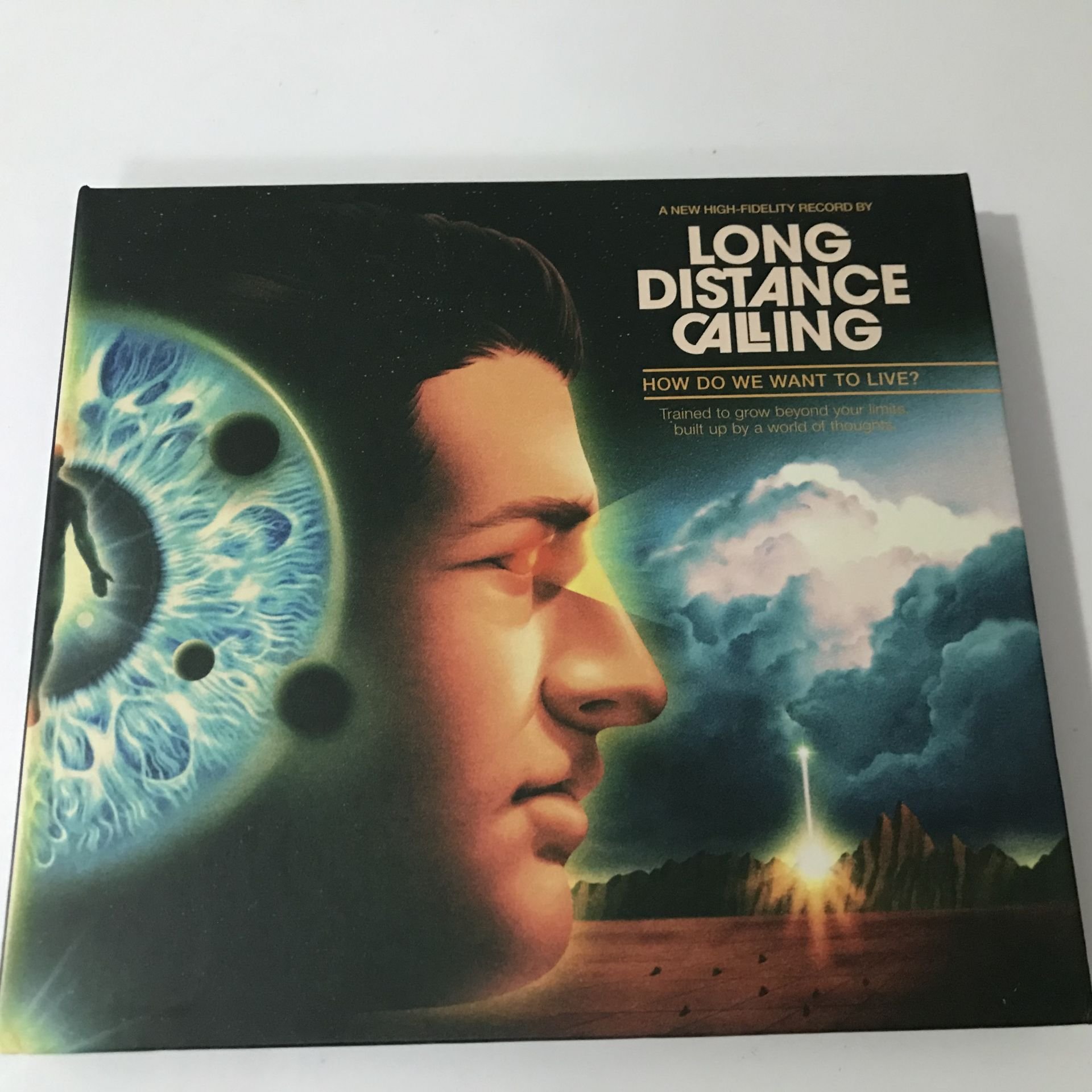 Long Distance Calling – How Do We Want To Live?