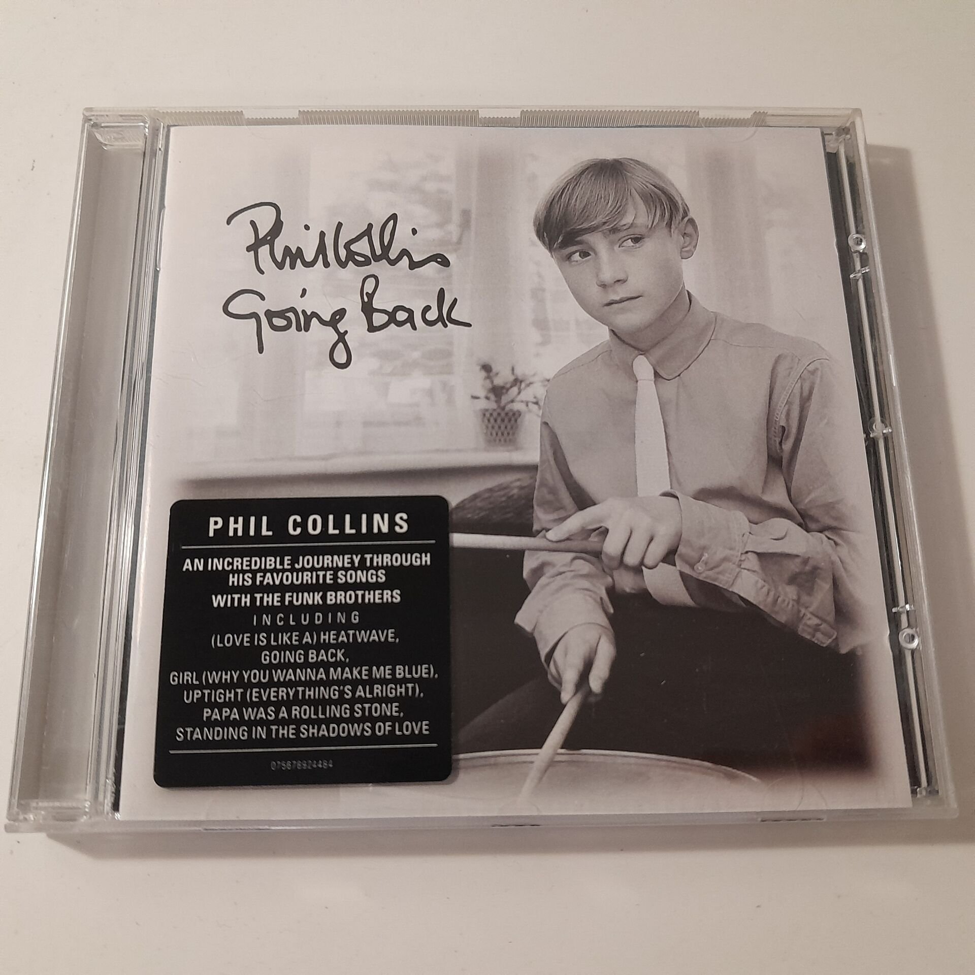 Phil Collins – Going Back