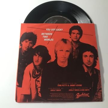 Tom Petty And The Heartbreakers – You Got Lucky