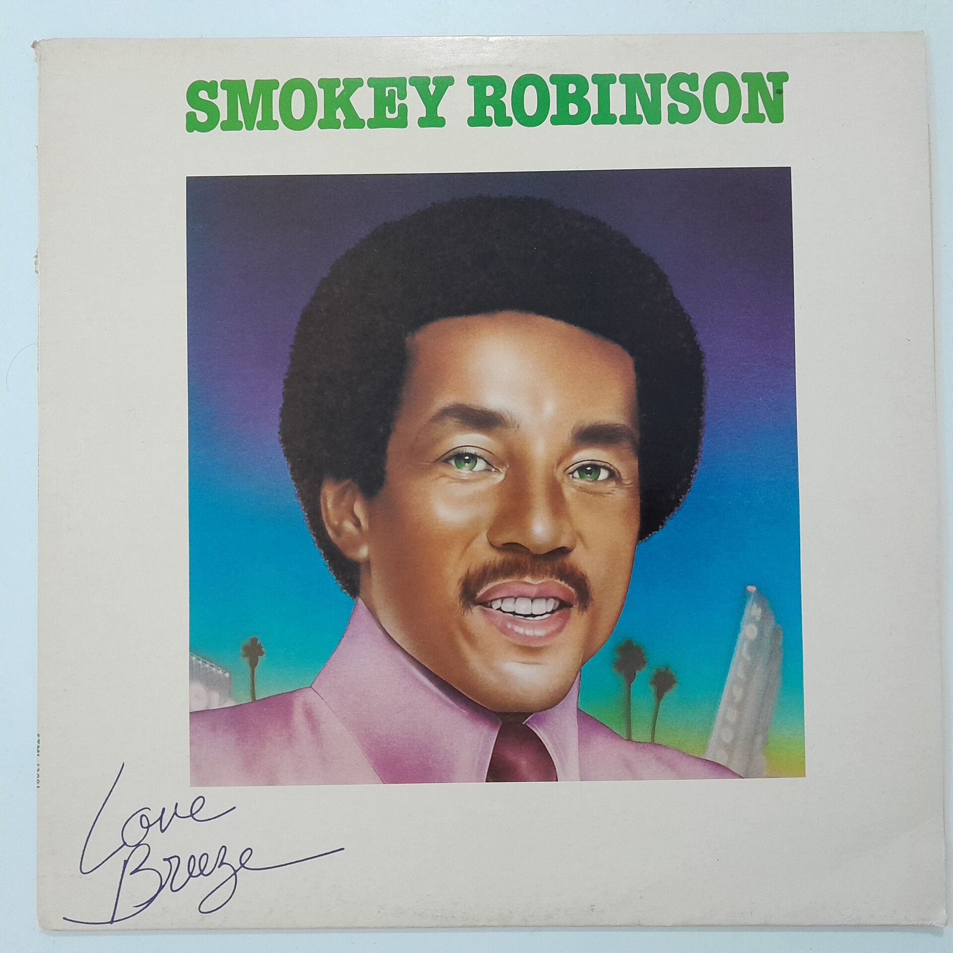 Smokey Robinson – Love Breeze