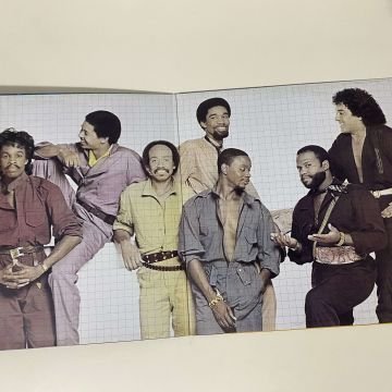 Earth, Wind & Fire ‎– Electric Universe