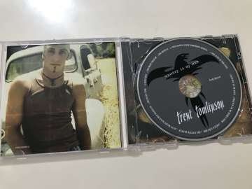 Trent Tomlinson – Country Is My Rock