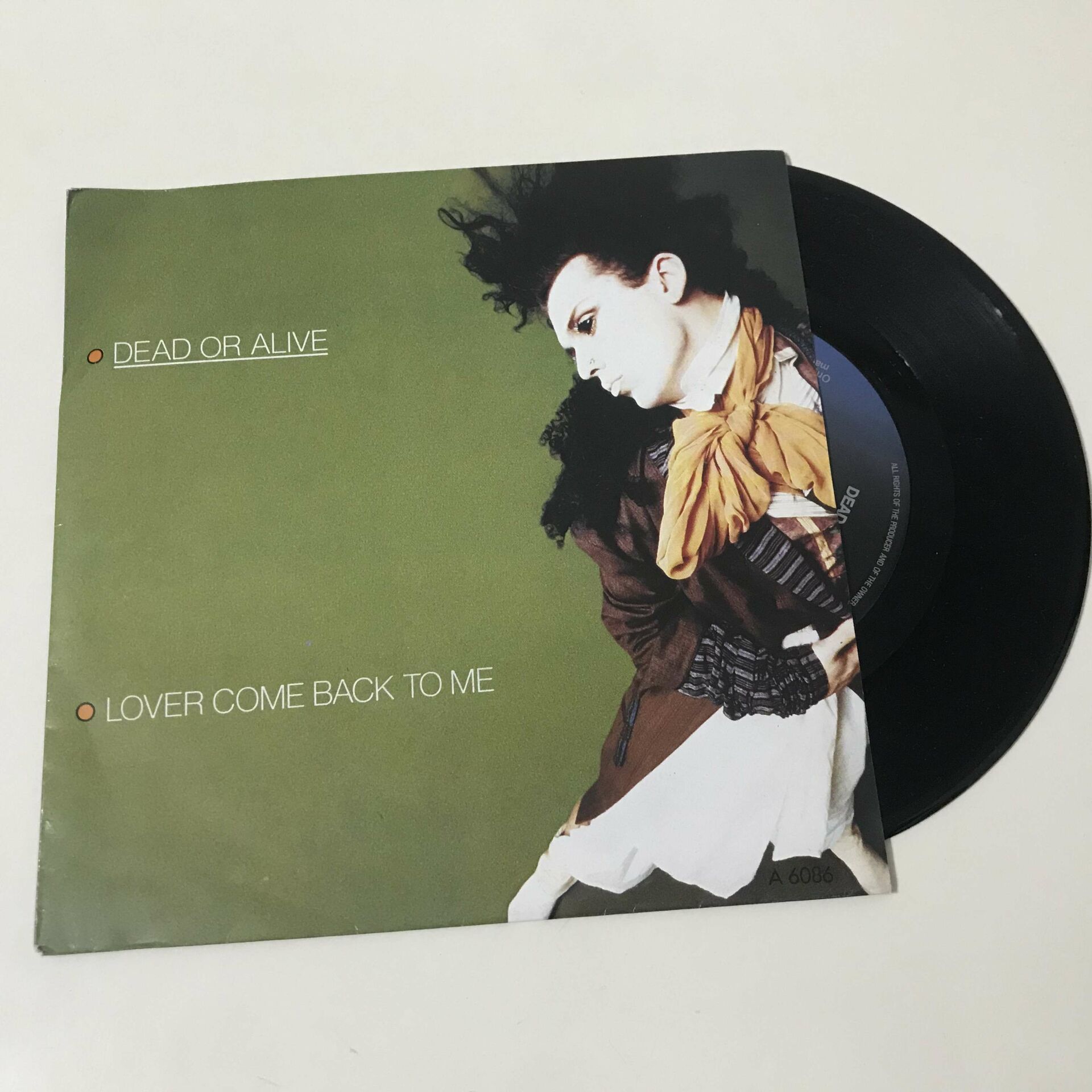 Dead Or Alive – You Spin Me Round (Like A Record)