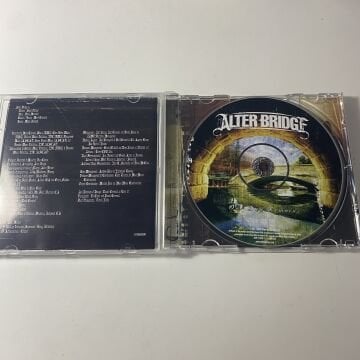 Alter Bridge – One Day Remains