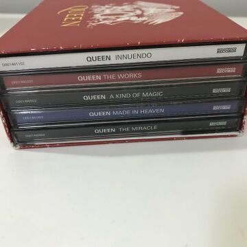 Queen – Queen 40 (5 CD Kutulu Set)
