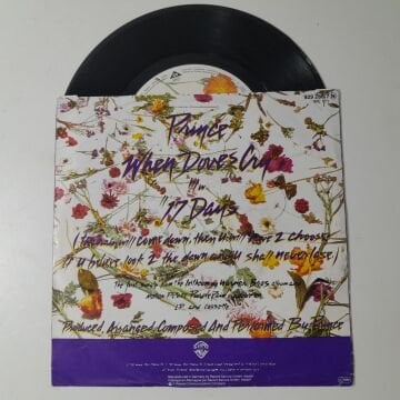 Prince – When Doves Cry