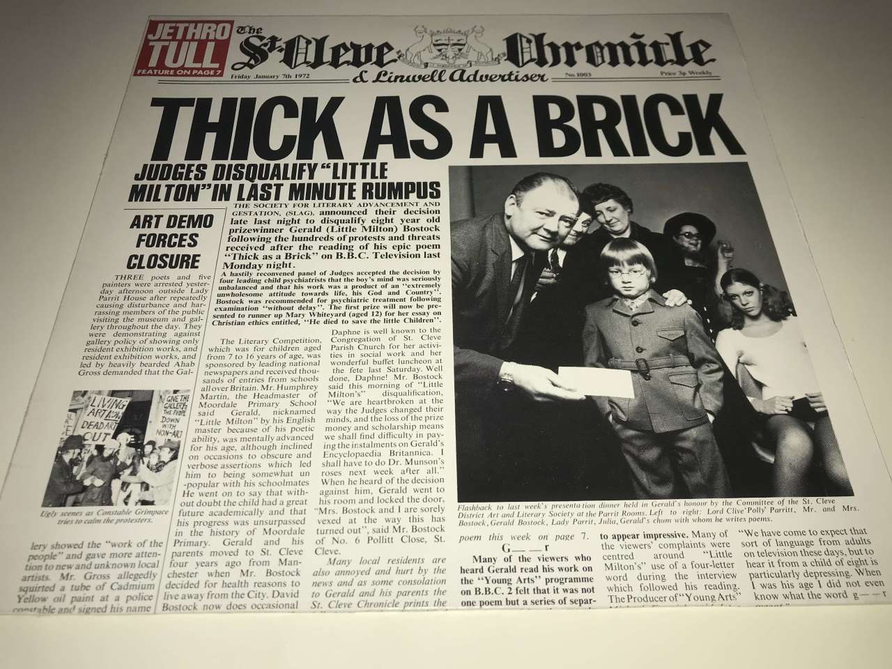 Jethro Tull ‎– Thick As A Brick