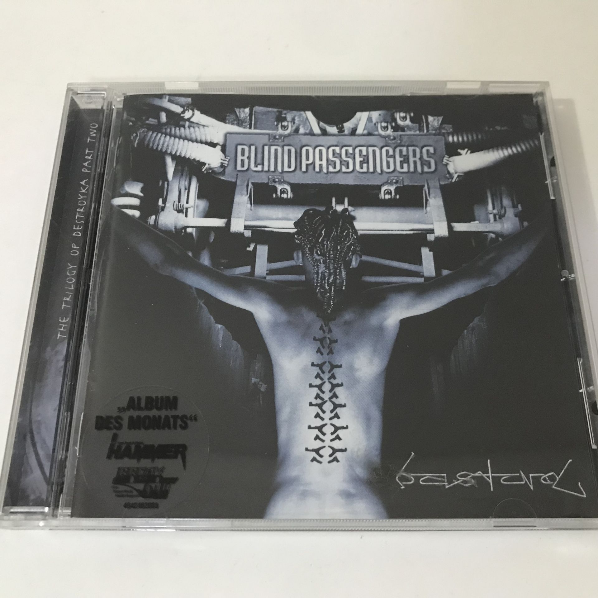 Blind Passengers – Bastard