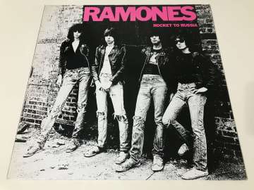 Ramones – Rocket To Russia