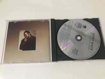 Barry White – The Icon Is Love