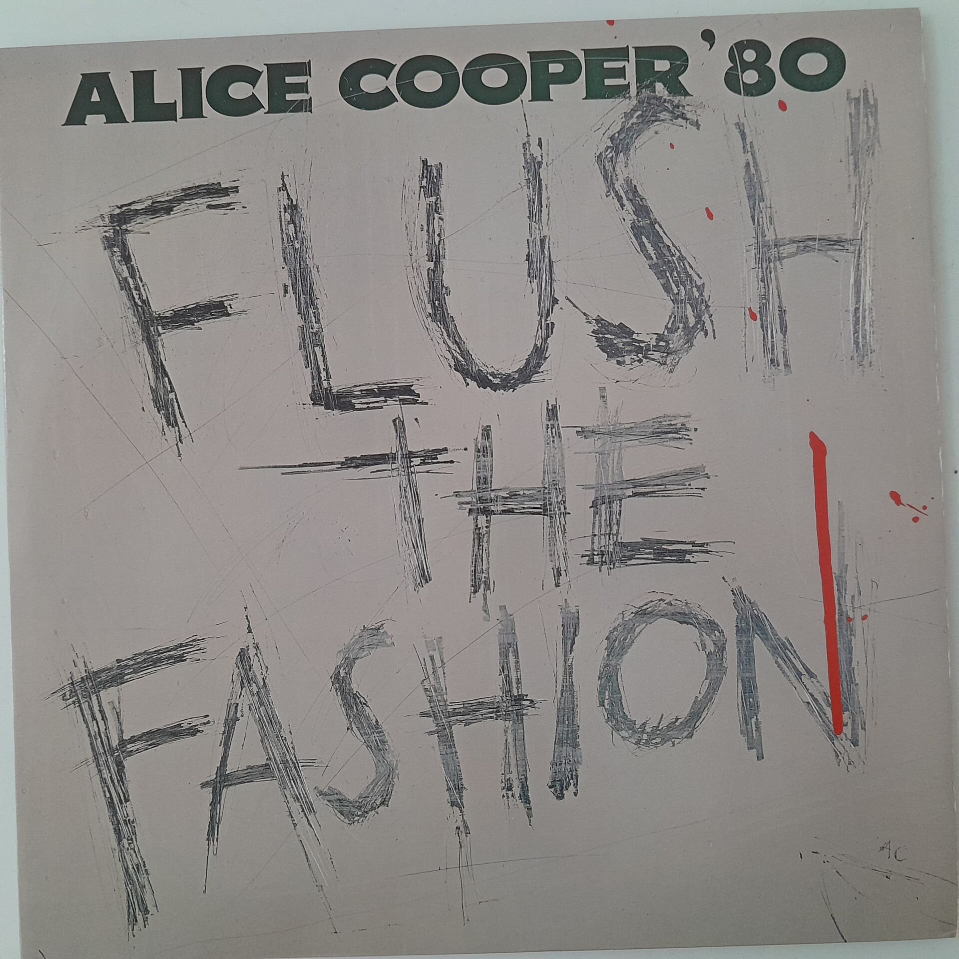 Alice Cooper – Flush The Fashion