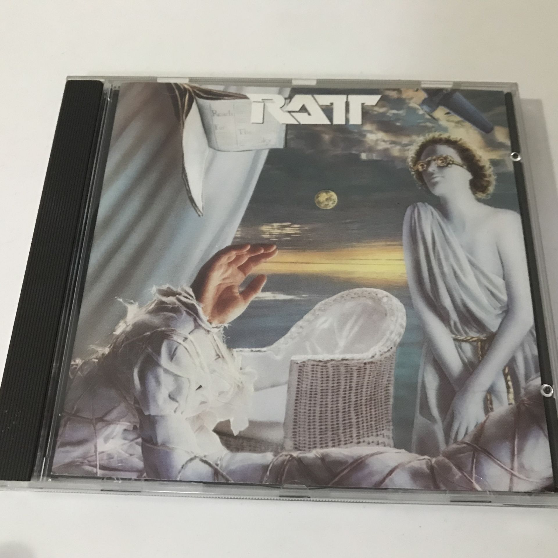 Ratt – Reach For The Sky