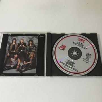 Ratt – Reach For The Sky