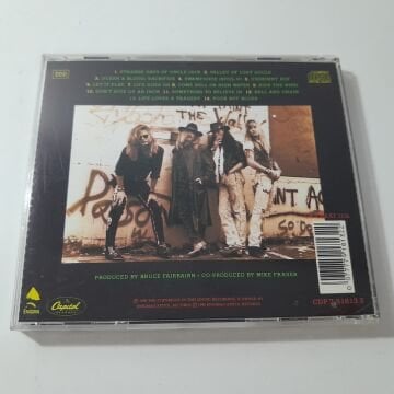 Poison – Flesh & Blood