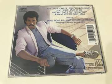 Lionel Richie – Can't Slow Down