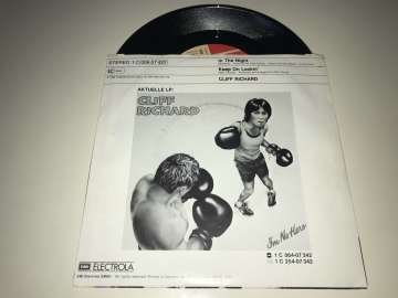 Cliff Richard – In The Night