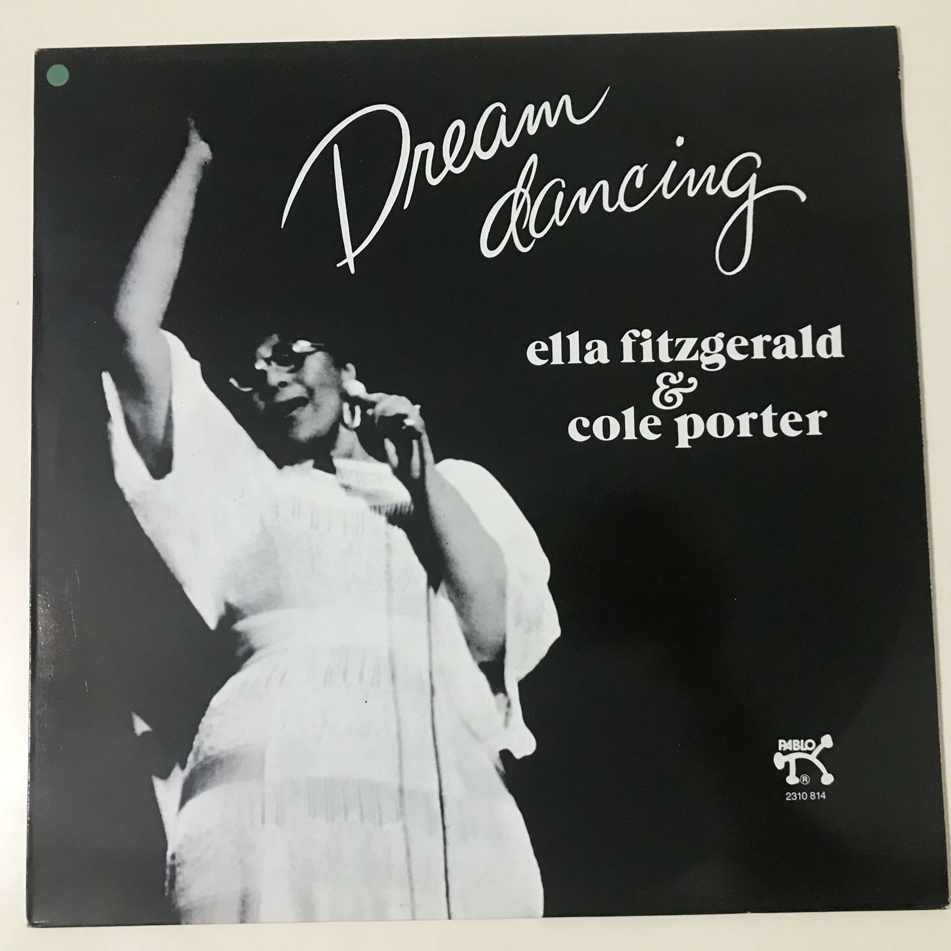 Ella Fitzgerald & Cole Porter – Dream Dancing