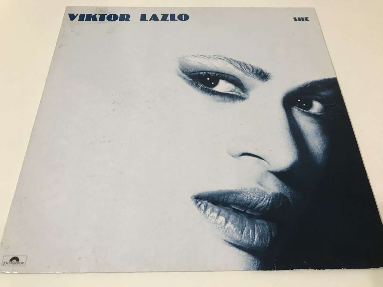 Viktor Lazlo ‎– She