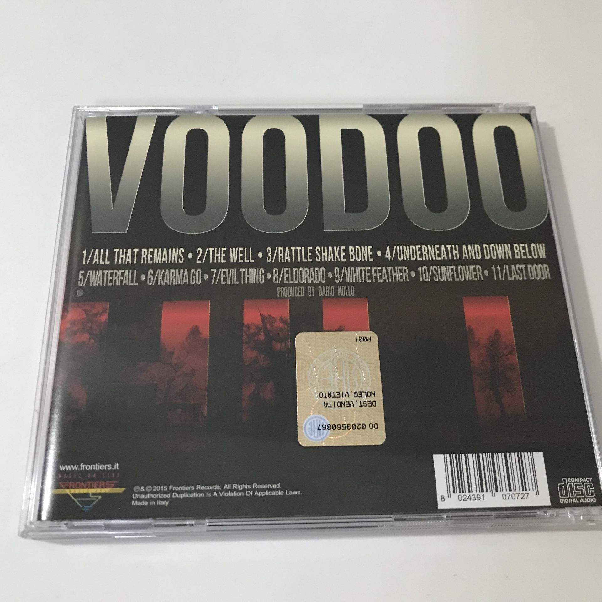 Voodoo Hill – Waterfall