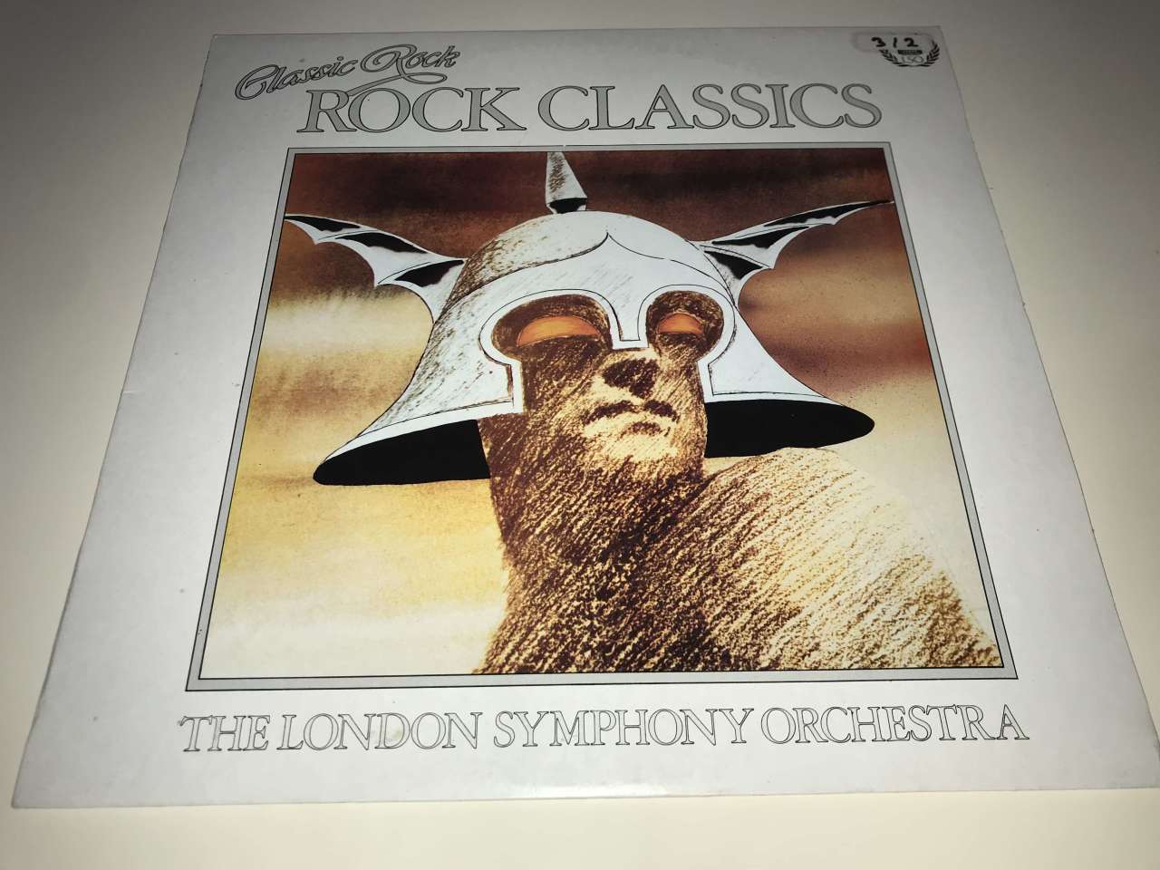 The London Symphony Orchestra And The Royal Choral Society – Classic Rock, Rock Classics