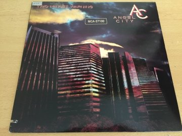 Angel City – Two Minute Warning