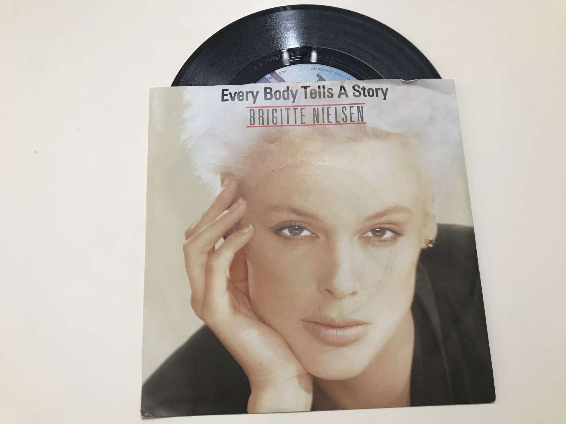 Brigitte Nielsen – Every Body Tells A Story