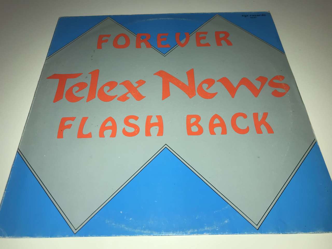 Telex News ‎– Forever / Flash Back