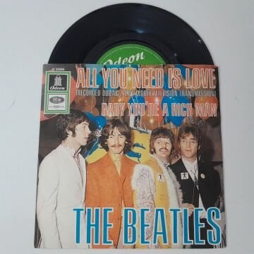 The Beatles – All You Need Is Love