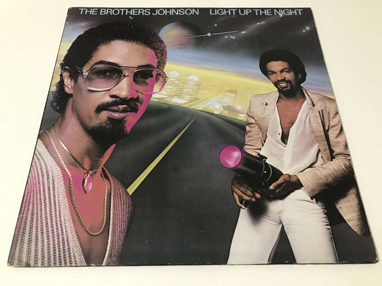 The Brothers Johnson – Light Up The Night